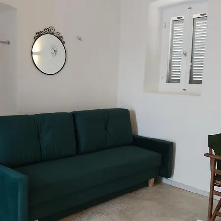 Kas Renovated 2022 2* Σπέτσες