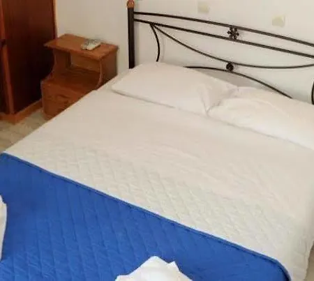 Ξενοδοχείο Kas Renovated 2022 Σπέτσες
